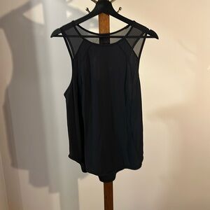 EUC Lululemon Sculpt Tank Back Vent